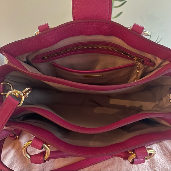 HOST PICK⭐️Authentic Miu Miu Leather bag 💖 - Picture 4 of 12